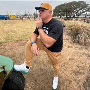 Meet your Posher, John